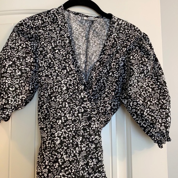 The Drop Paola Alberdi Puff Sleeve Wrap Dress - Picture 7 of 8